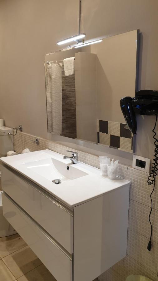 Albergo La Svolta Brescia Luaran gambar
